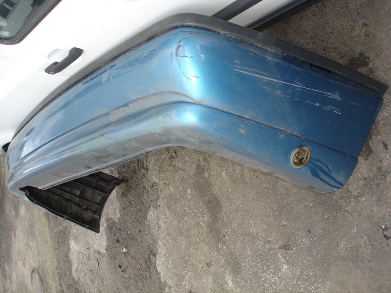Opel Vectra A (1988-1995) zderzak tył