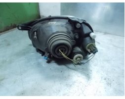 Opel Corsa B Lampa prawy przód