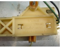 Audi 80 B4 Czujnik poziomu paliwa 8A0919051B